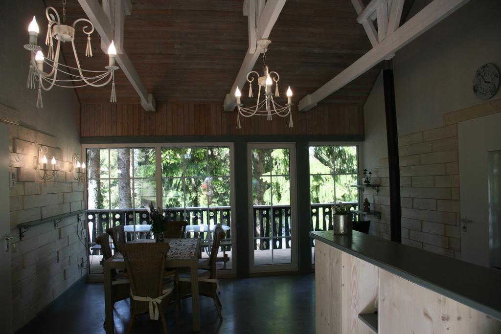 Hotel Saules Slenis à Plateliai Extérieur photo